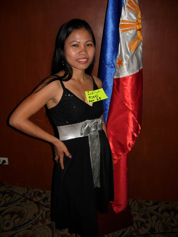 Philippine-Women-9262